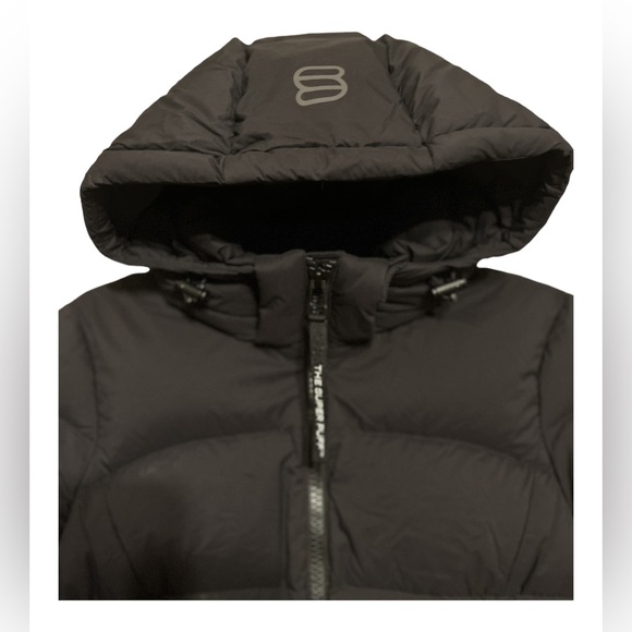 NEW WITH TAGS ARITZIA SUPERSNUG puff mid - Picture 3 of 9